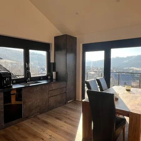 Appartement Luxus-penthouse Mit Weitblick & Balkon *