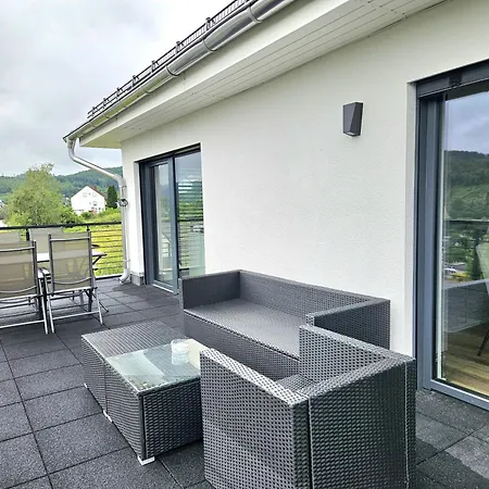Luxus-penthouse Mit Weitblick & Balkon Bad Laasphe