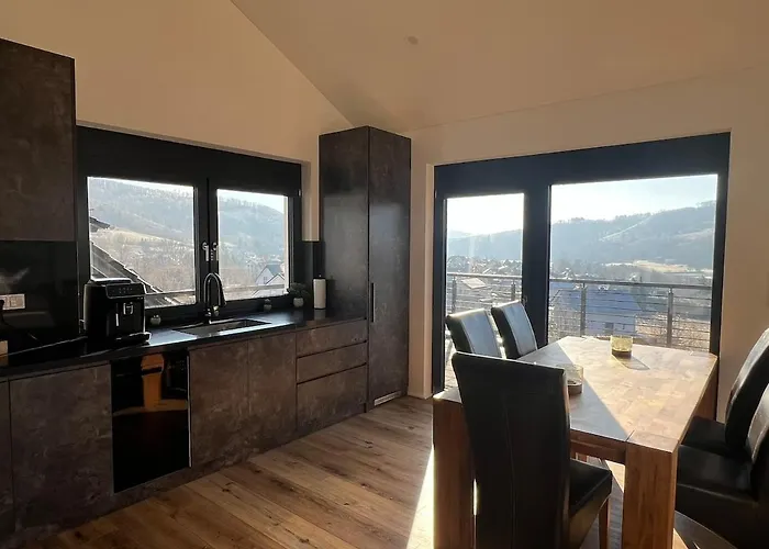 Appartement Luxus-penthouse Mit Weitblick & Balkon *